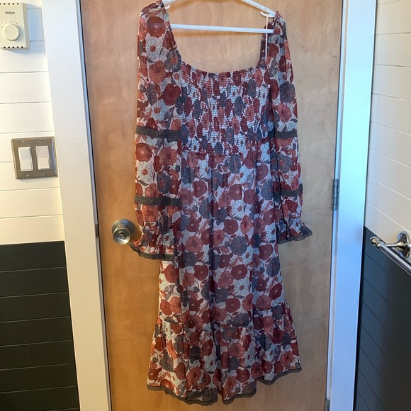 Aritzia Wilfred Floral Dress - Medium - Picture 1 of 4